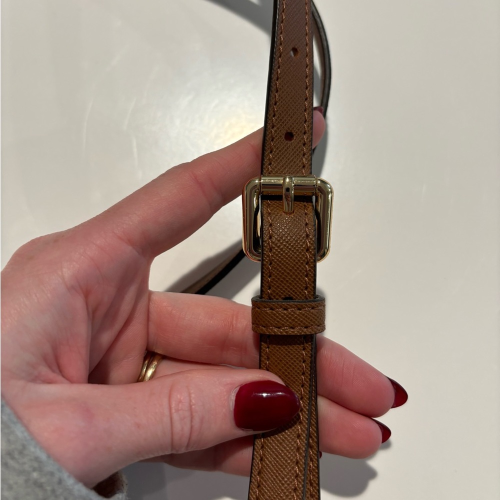 Michael Kors Crossbody - Picture 5 of 5